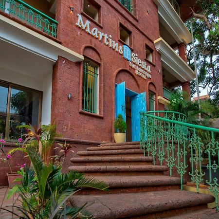 Resort Martins Siesta Arpora Exterior foto