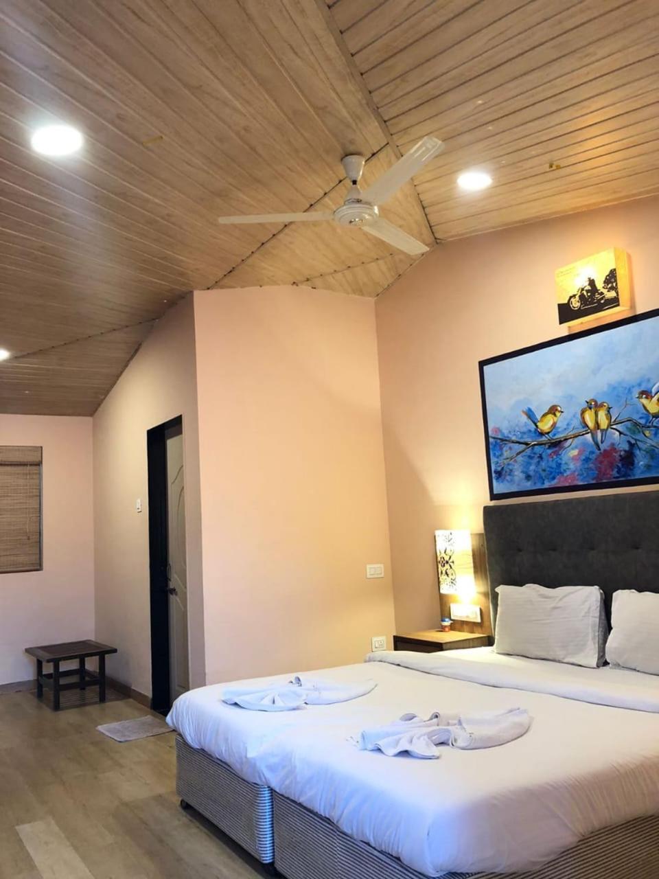 Resort Martins Siesta Arpora Exterior foto